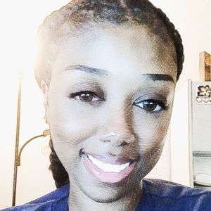 Meet your Posher, Jacquelyn